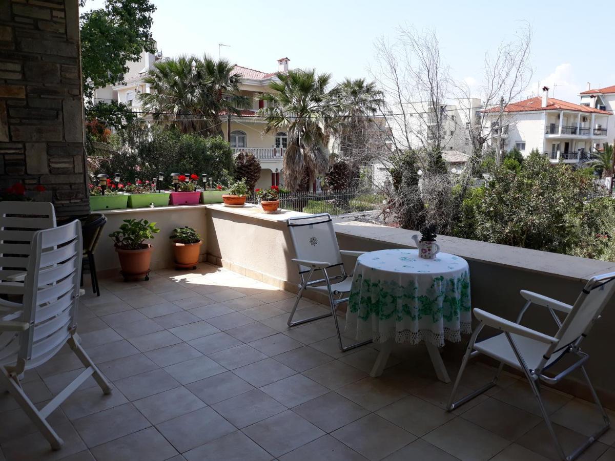 Maisonette Afroditi Villa Peraía Buitenkant foto